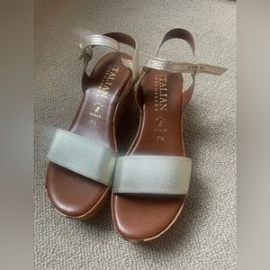 Italian shoemakers gold strapped, brown beachy wedges size 7.5 Like new